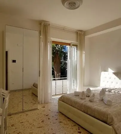 Luxury Vittoria Salerno