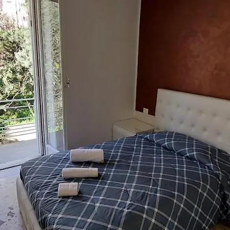 Luxury Vittoria Salerno